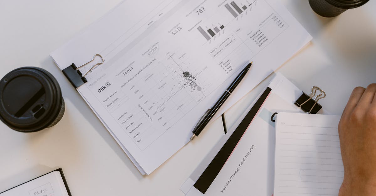 技术支持辅助与紧张但竞争激烈的游戏关系